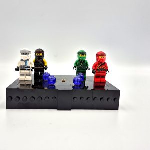 LEGO Ninjago Legacy Pack mit 4 Figuren in Sons-of-Garmadon-Robe – Original-Sammlerfiguren
